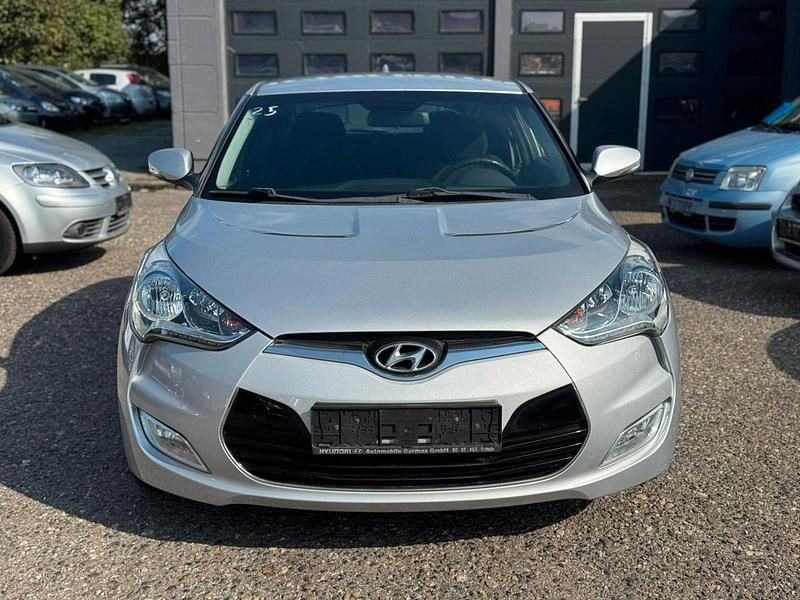 Gebraucht Hyundai Veloster Style 140 PS (102 kW) 2012 Silber Kleinwagen