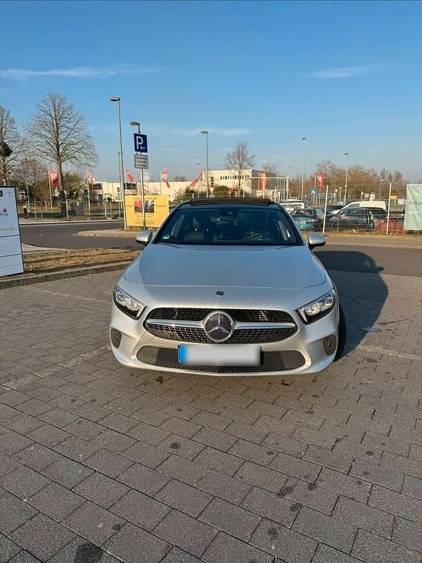 Gebraucht Mercedes A250 225 PS (165 kW) 2018 Silber Limousine