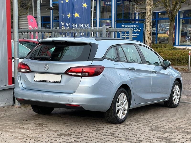 Używany Opel Astra 110 KM (80 kW) 2019 Niebieski Kombi