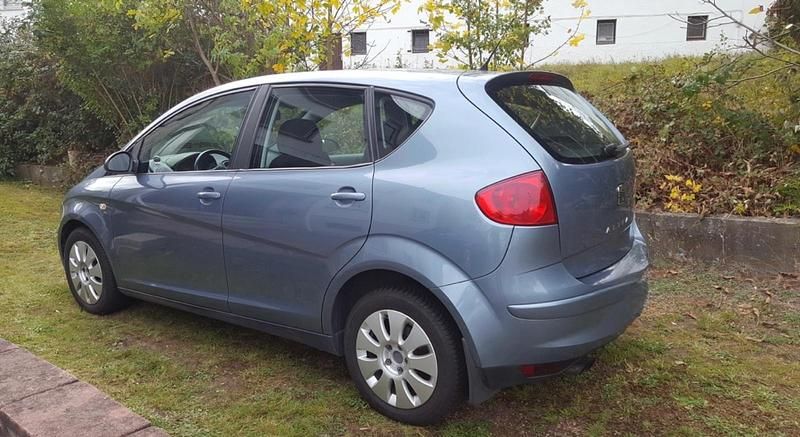 Gebraucht Seat Altea 105 PS (77 kW) 2004 Andere farben Van / Kleinbus