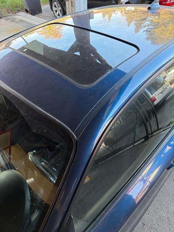 Gebraucht BMW 118 143 PS (105 kW) 2011 Blau Kleinwagen