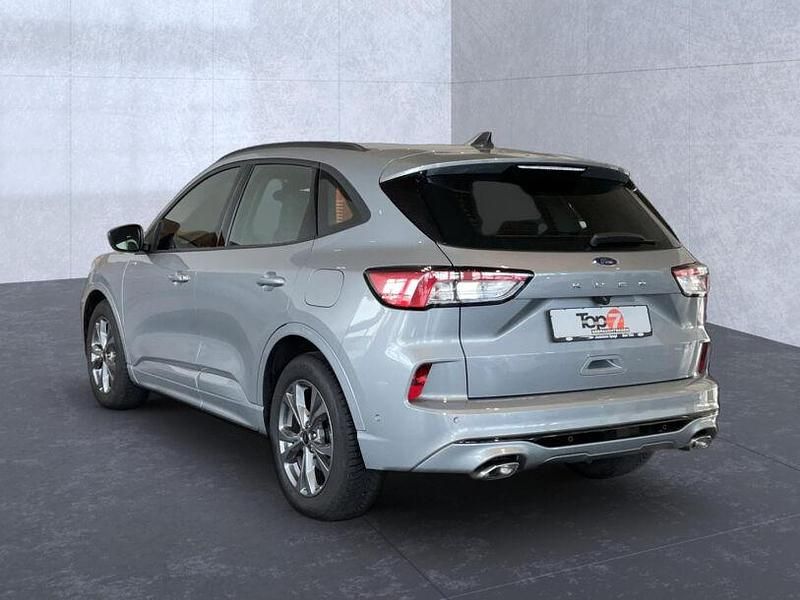 Gebraucht Ford Kuga ST-Line 120 PS (88 kW) 2024 Silber SUV
