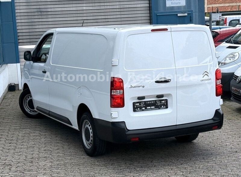 Second-hand Citroën Jumpy 144 CP (105 kW) 2022 Alb Monovolum