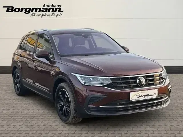 Gebraucht VW Tiguan United 150 PS (110 kW) 2021 Braun SUV