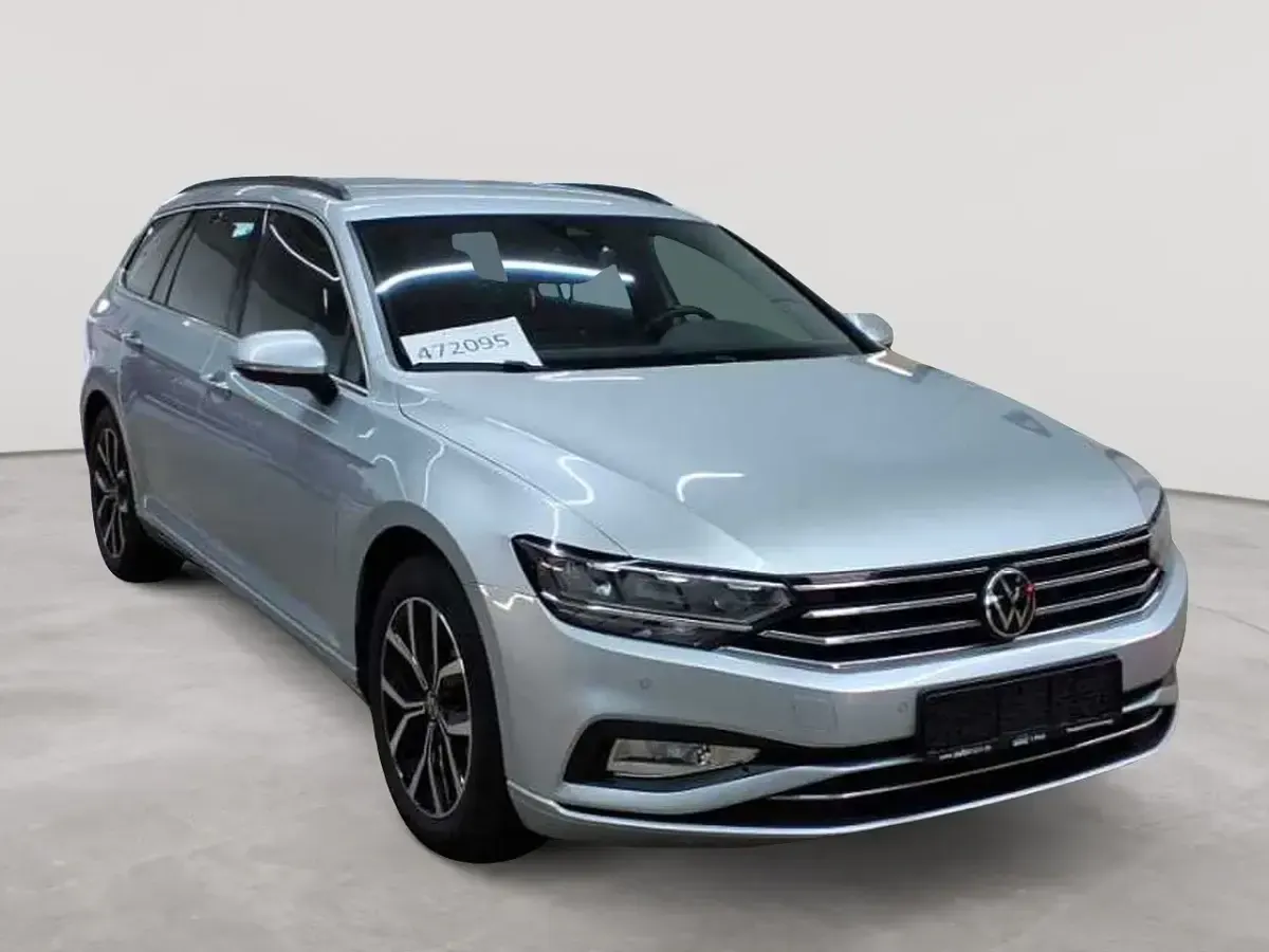 Gebraucht VW Passat Business 150 PS (110 kW) 2022 Kombi