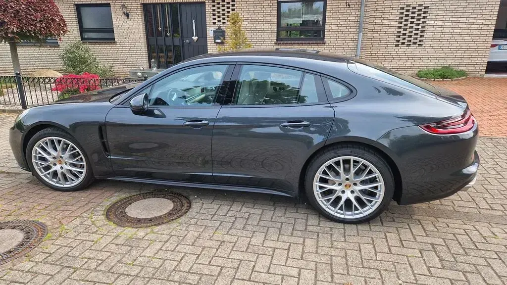Brugt Porsche Panamera 330 HK (242 kW) 2017 Sort Sedan