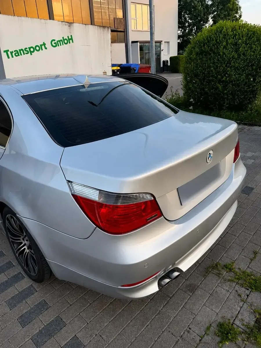 Gebraucht BMW 525 170 PS (125 kW) 2003 Grau Limousine