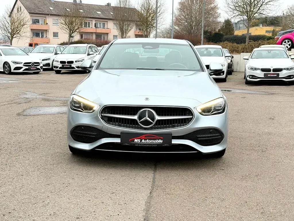 Gebraucht Mercedes 220 Avantgarde 200 PS (147 kW) 2021 Silber Limousine