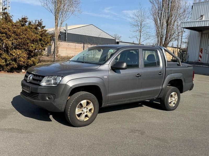 Gebraucht VW Amarok Basis 163 PS (119 kW) 2011 Grau Abholung