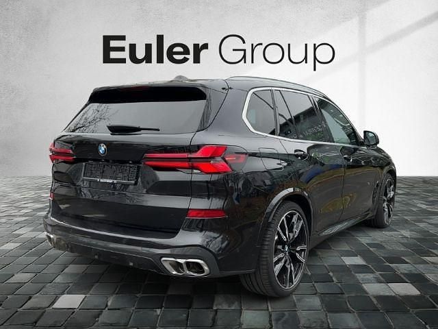 Gebraucht BMW X5 M Sport 530 PS (389 kW) 2024 Schwarz SUV