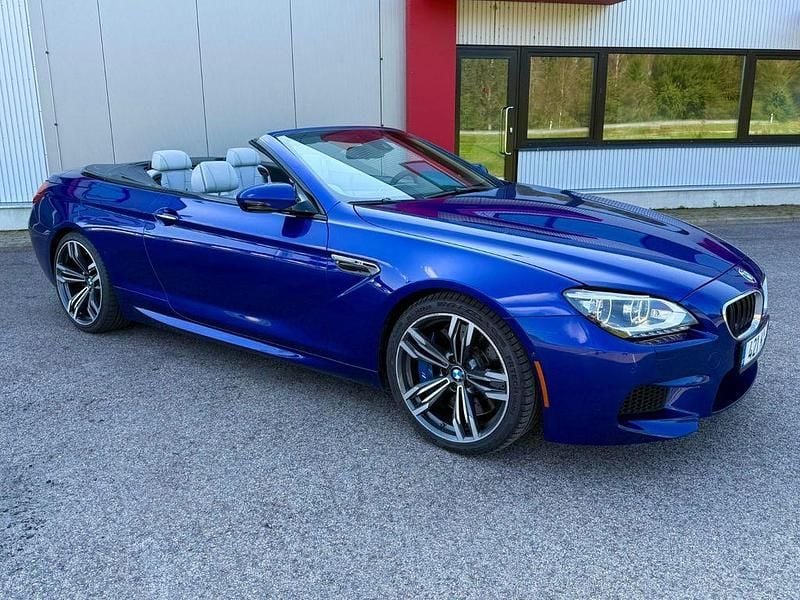 Blau Gebraucht 2012 BMW M6 Cabriolet Sport Line Cabrio | 27.000 € - Bild 1/4