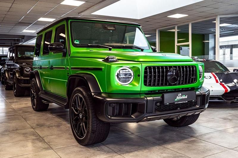 Neu Mercedes G63 AMG AMG 585 PS (430 kW) 2025 Hellgreen magno SUV