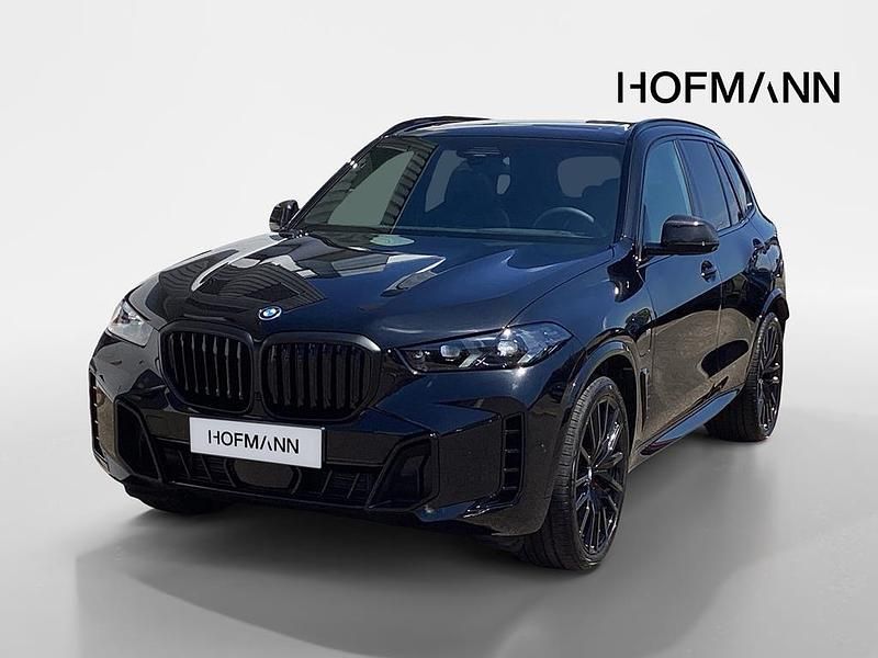 Saphirschwarz metallic Neu 2025 BMW X5 M Sport SUV | 110.850 € - Bild 1/4