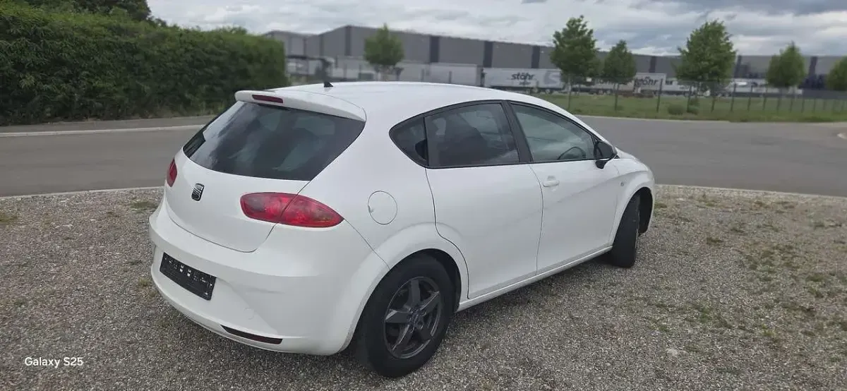 Gebraucht Seat Leon 86 PS (63 kW) 2010 Weiß Kleinwagen