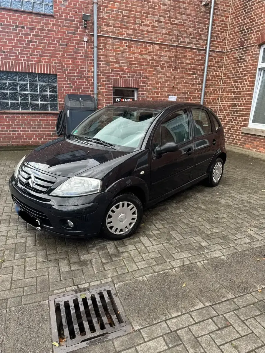 Gebraucht Citroën C3 60 PS (44 kW) 2007 Schwarz Kleinwagen