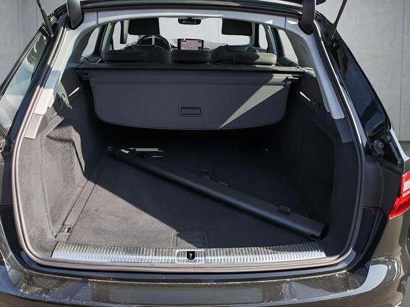 Gebraucht Audi A4 204 PS (150 kW) 2022 Schwarz Kombi