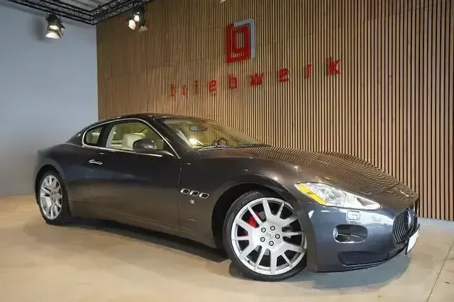 Gebraucht Maserati Granturismo 405 PS (297 kW) 2008 Andere Coupé