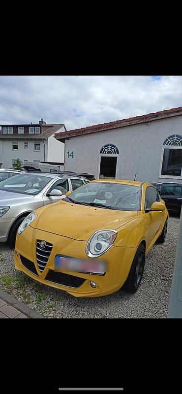 Gebraucht Alfa Romeo MiTo 155 PS (114 kW) 2009 Gelb Kleinwagen