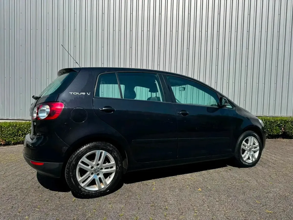 Gebraucht VW Golf Plus Cross 102 PS (75 kW) 2007 Schwarz Van / Kleinbus