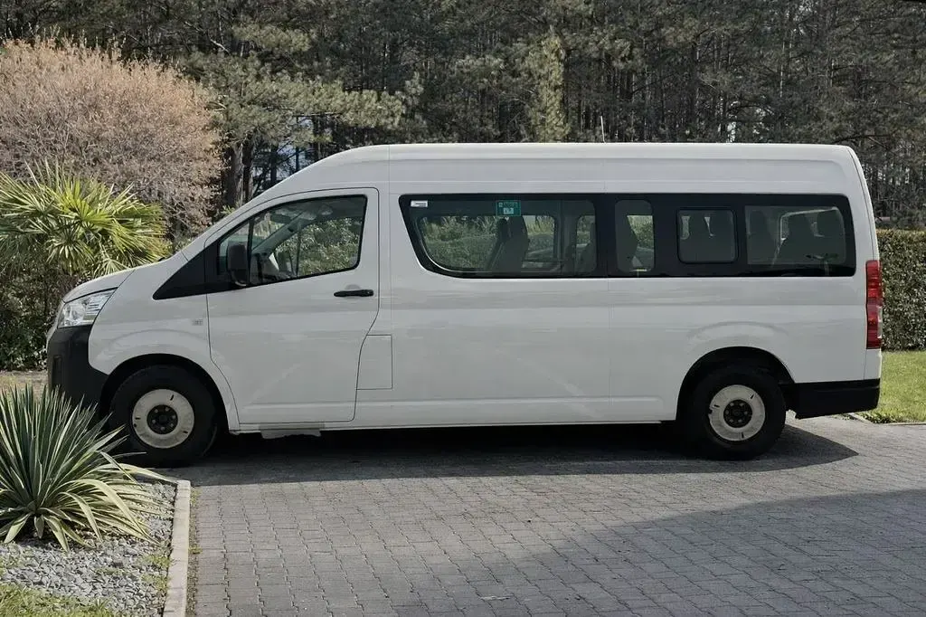 Neu Toyota HiAce 150 PS (110 kW) 2026 Weiß Van
