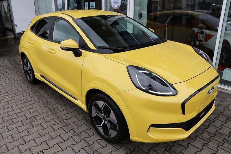 Neu Ford Puma Gen-E 124 kW (169 PS) 2026 Electric yellow metallic SUV
