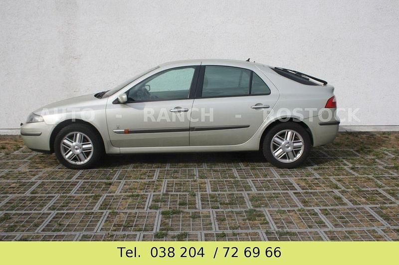 Gebraucht Renault Laguna II Initiale 120 PS (88 kW) 2002 Silber Limousine