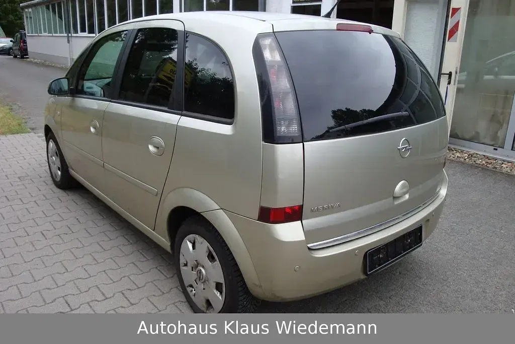 Gebraucht Opel Meriva Enjoy 105 PS (77 kW) 2009 Silber Van / Kleinbus