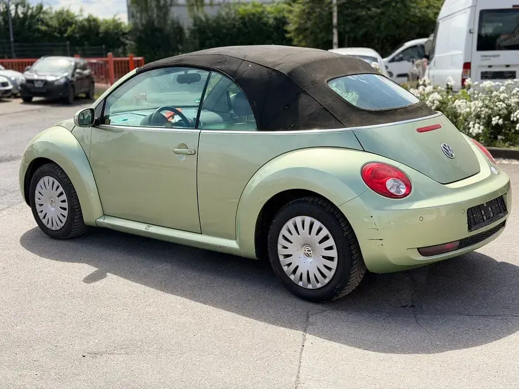 Gebraucht VW New Beetle Cabriolet 102 PS (75 kW) 2006 Grün Cabrio