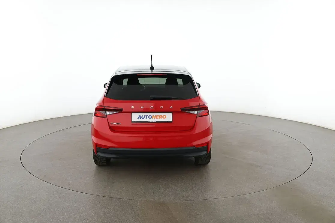 Gebraucht Skoda Fabia Ambition 2022 Rot Kleinwagen