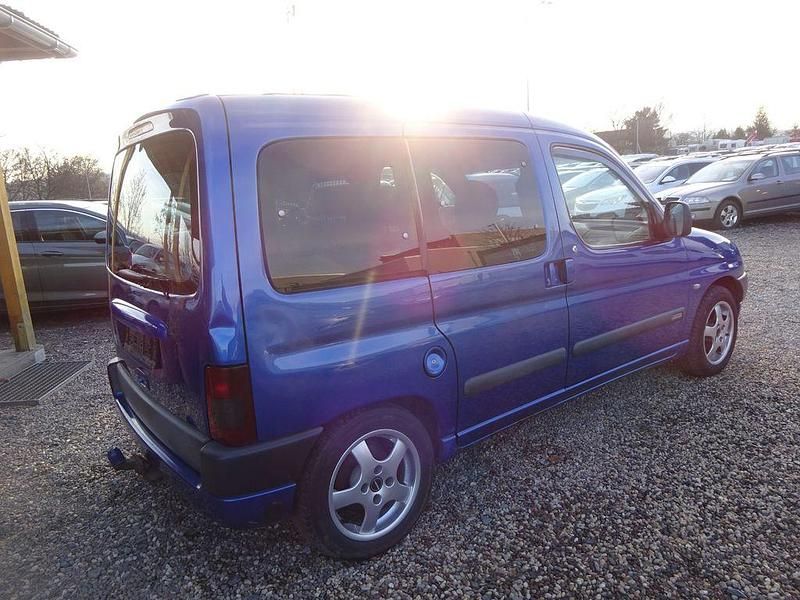 Gebraucht Citroën Berlingo 109 PS (80 kW) 2001 Blau Van / Kleinbus