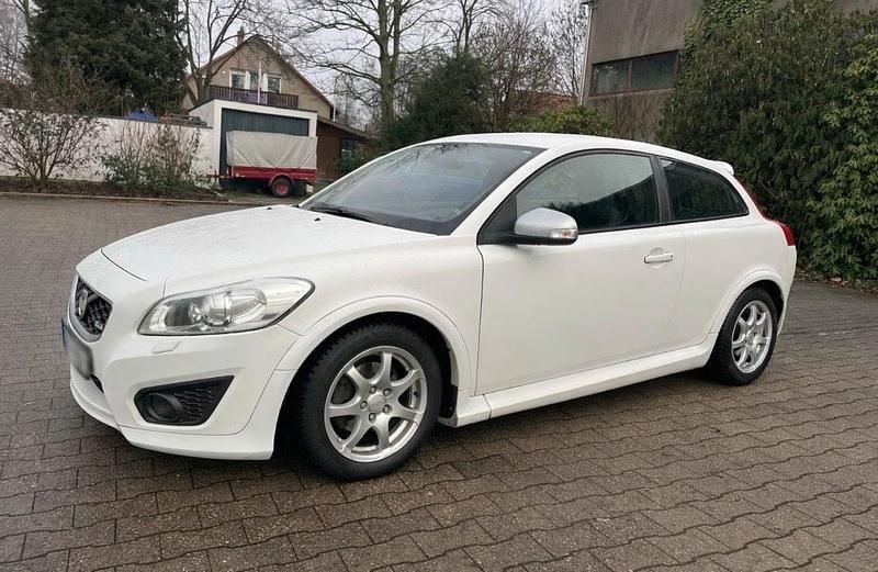 Gebraucht Volvo C30 R-Design 114 PS (83 kW) 2011 Weiß Kleinwagen