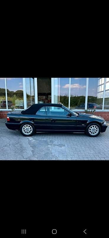 Gebraucht BMW 320 Cabriolet 150 PS (110 kW) 1998 Schwarz Cabrio