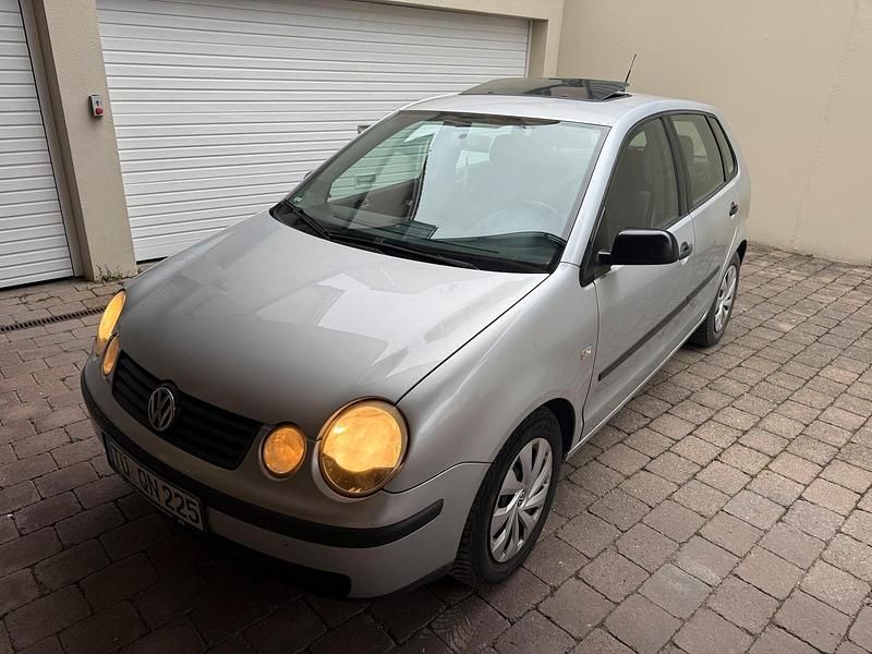 Gebraucht VW Polo 55 PS (40 kW) 2002 Grau Kleinwagen