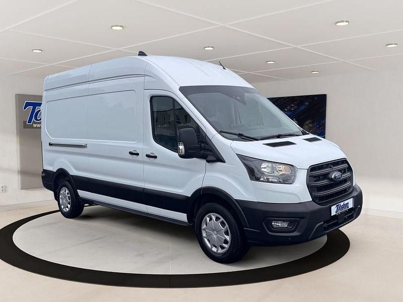 Gebraucht Ford Transit 131 PS (96 kW) 2024 Weiß Limousine