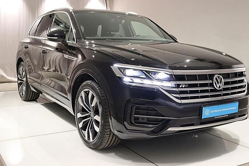Gebraucht VW Touareg R-line 286 PS (210 kW) 2019 Deep black perleffekt SUV