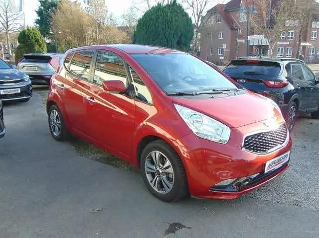 Second-hand Kia Venga 90 CP (66 kW) 2016 Roșu Hatchback