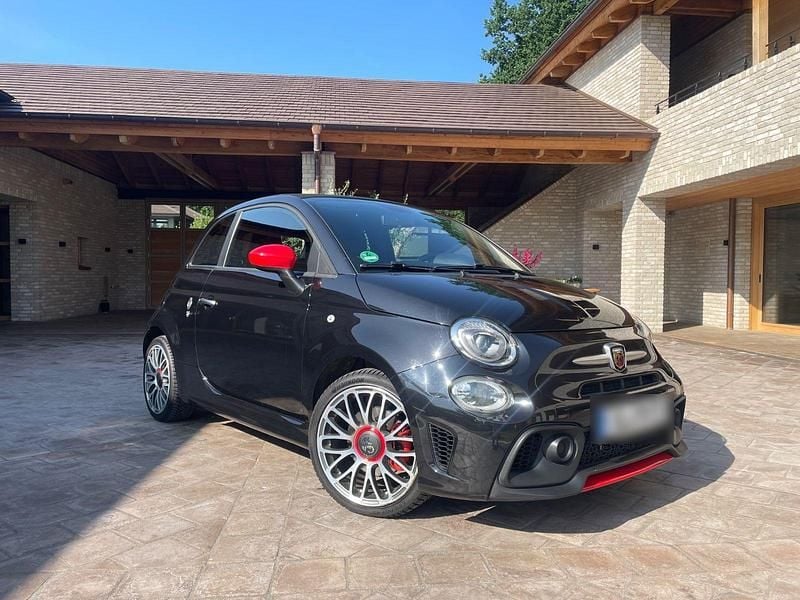 Schwarz Gebraucht 2019 Abarth 595 Kleinwagen | 13.300 € (Superpreis) - Bild 1/4
