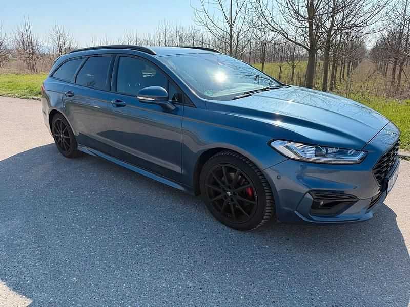 Gebraucht Ford Mondeo ST-Line 190 PS (139 kW) 2019 Blau Limousine