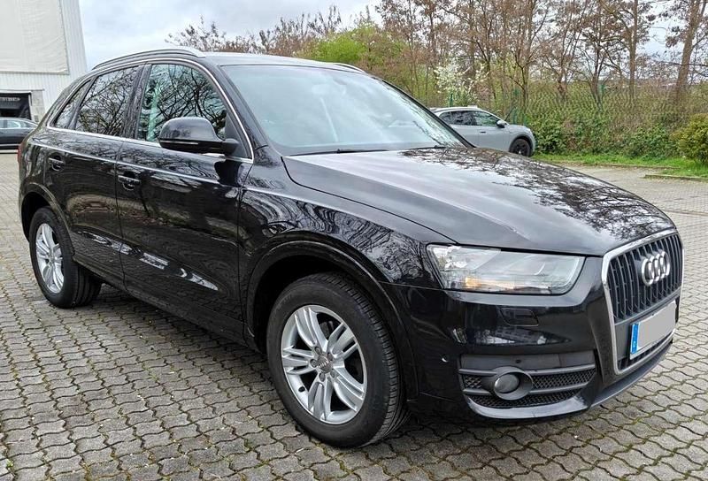 Gebraucht Audi Q3 Comfort 140 PS (102 kW) 2013 Phantomschwarz perleffekt SUV