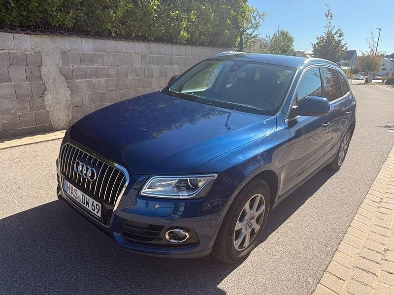 Blau Gebraucht 2014 Audi Q5 SUV | 11.500 € (Superpreis) - Bild 1/4