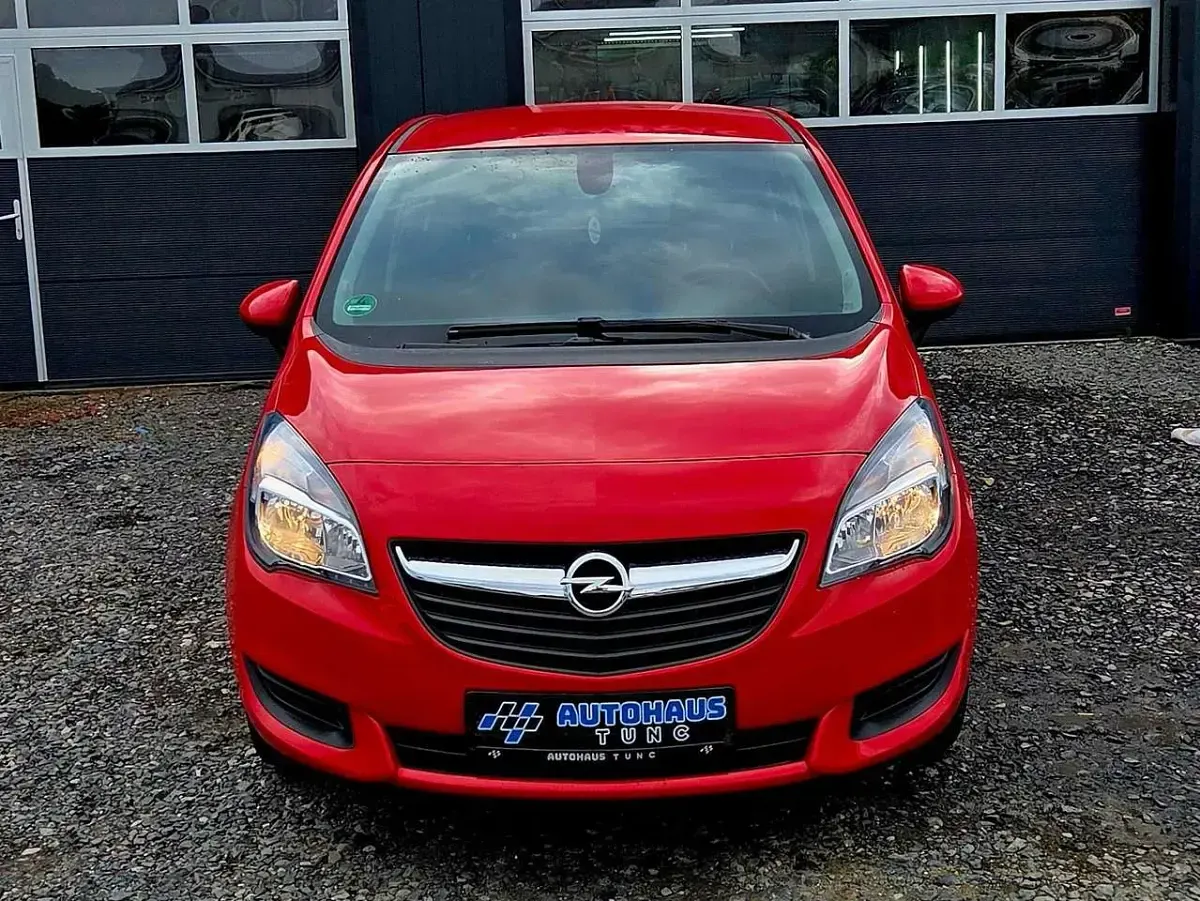 Gebraucht Opel Meriva Edition 120 PS (88 kW) 2014 Rot Van / Kleinbus
