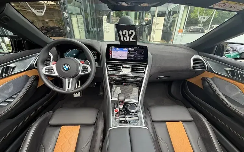 Gebraucht BMW M8 Competition Edition 625 PS (459 kW) 2025 Isle of man gruen Cabrio