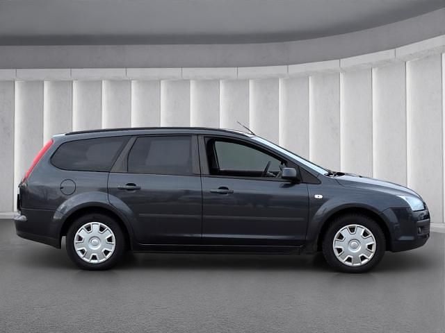 Gebraucht Ford Focus Fun X 125 PS (91 kW) 2007 Royalgrau met. Kombi
