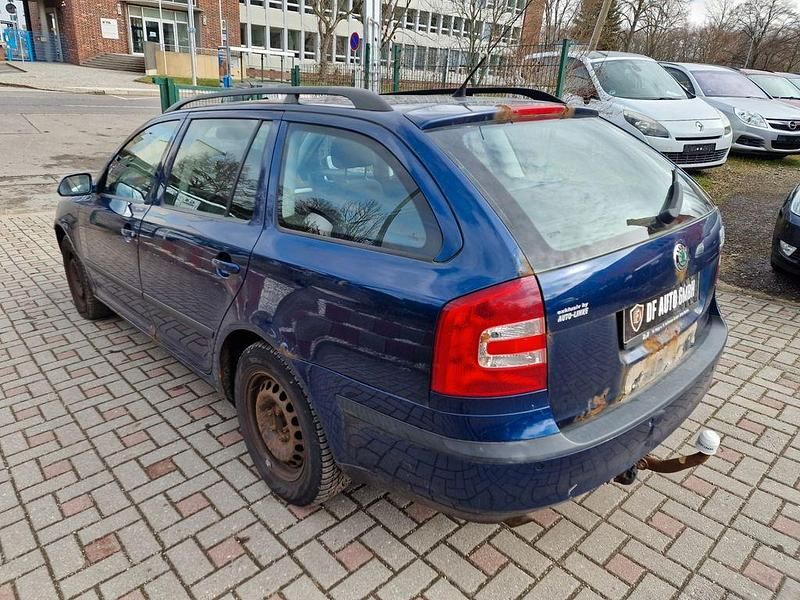 Gebraucht Skoda Octavia Elegance 116 PS (85 kW) 2006 Blau Kombi