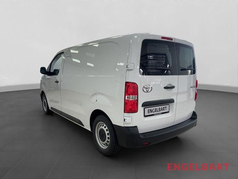 Gebraucht Toyota Proace 120 PS (88 kW) 2024 Icy white Van / Kleinbus