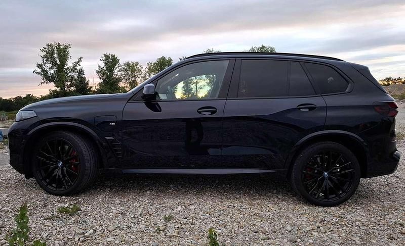 Gebraucht BMW X5 Comfort Edition 498 PS (366 kW) 2025 Schwarz SUV