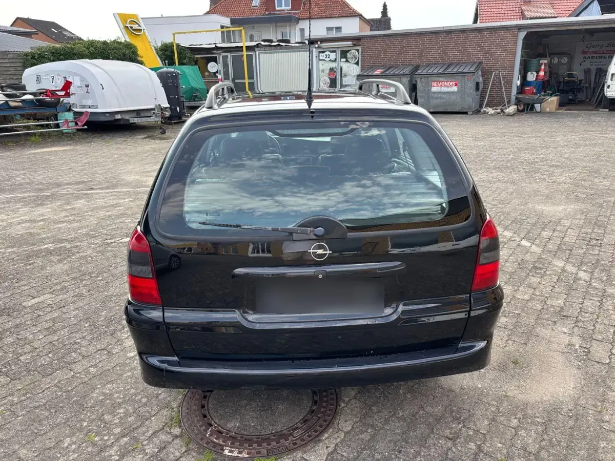Gebraucht Opel Vectra Sport 101 PS (74 kW) 1999 Schwarz Kombi