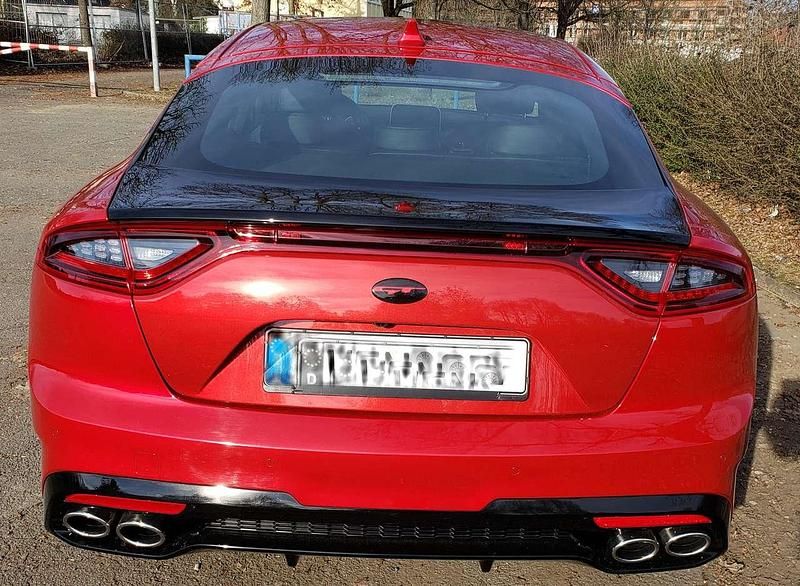 Gebraucht Kia Stinger GT 370 PS (272 kW) 2018 Rot Kleinwagen