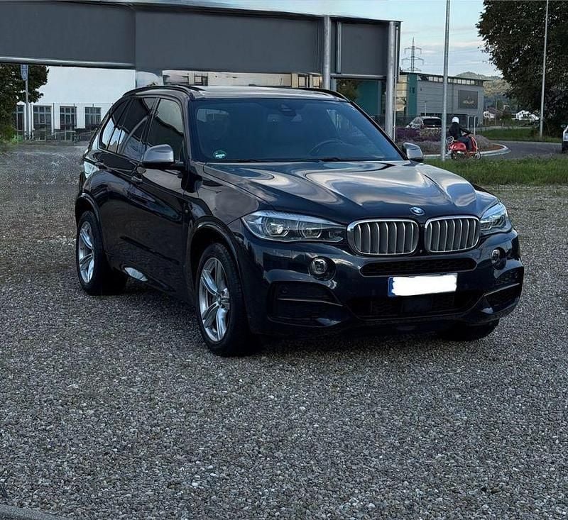 Schwarz Gebraucht 2014 BMW X5 M50 Sport Line SUV | 35.500 € - Bild 1/4