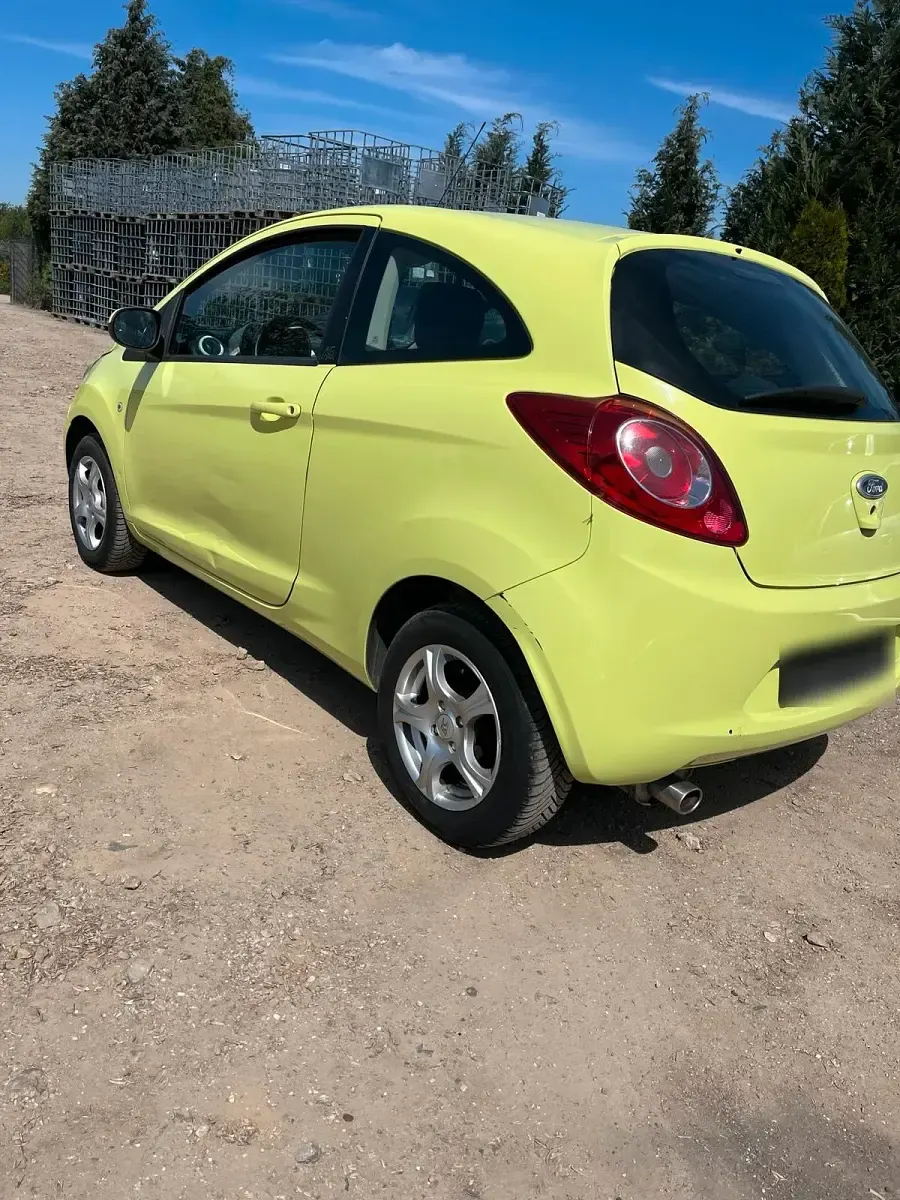 Usata Ford Ka 70 CV (51 kW) 2009 Andere farben Utilitaria